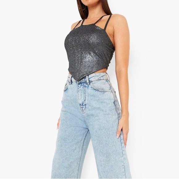 Boohoo Metallic Halter Top - Picture 2 of 4